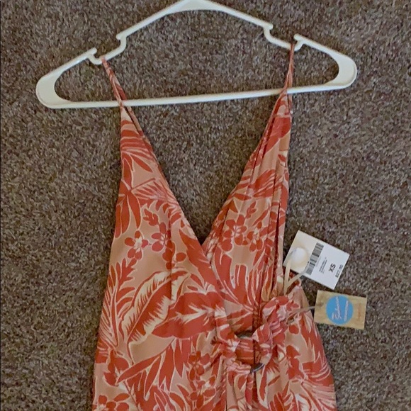 Woven Dress in Blush - Picture 2 of 4